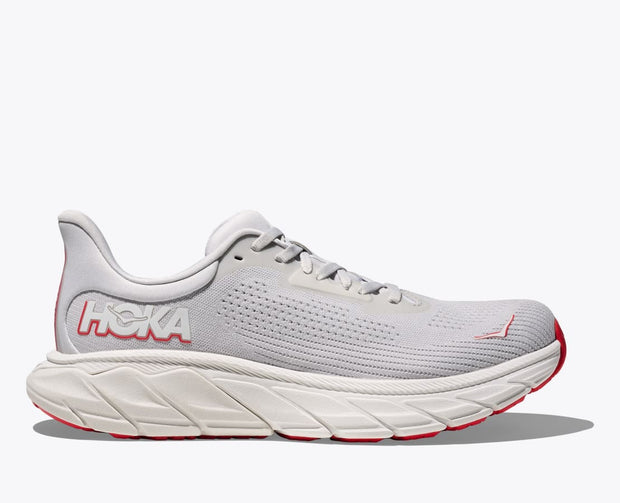 Women's Arahi 7